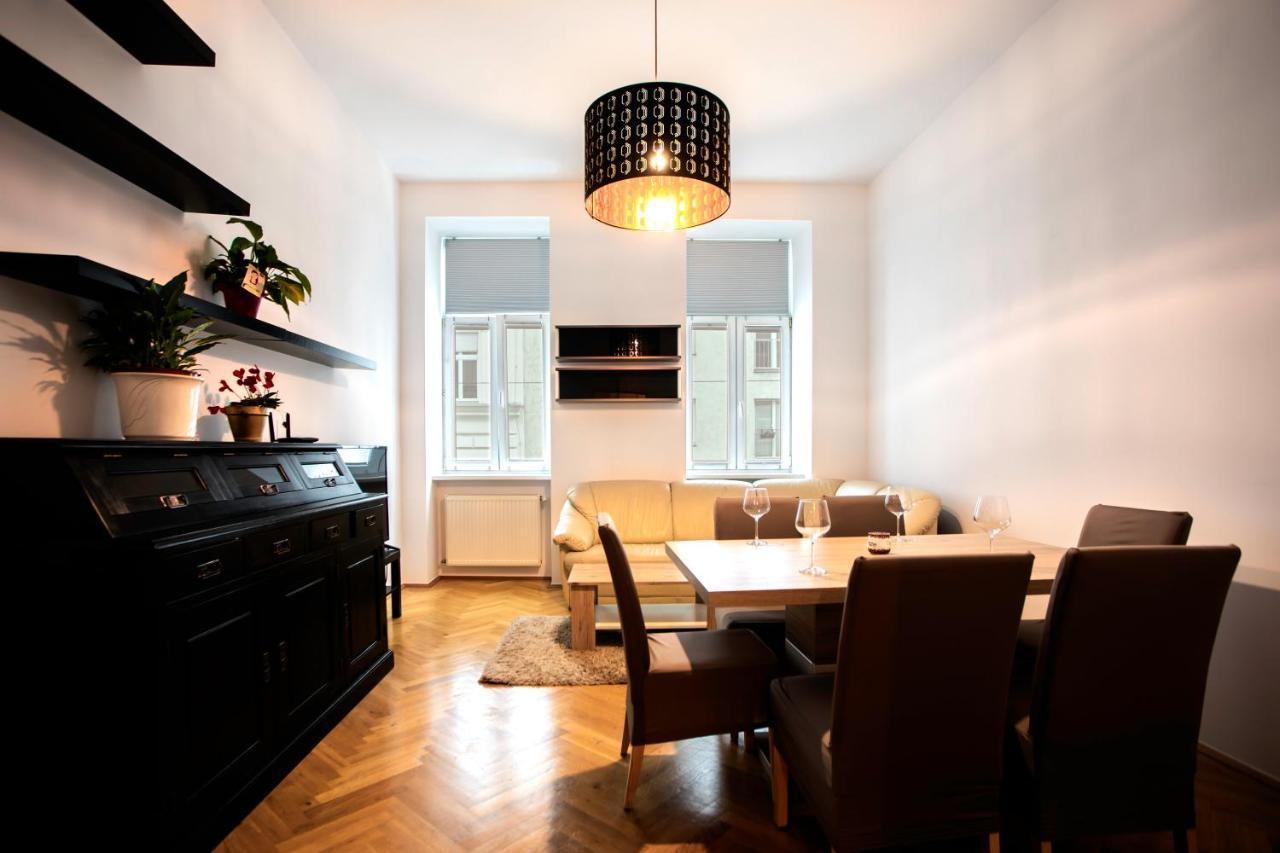 3-Bedroom Apartment In Central Vienna Viena Exterior foto