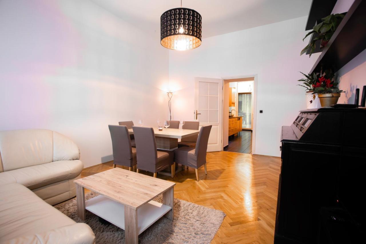 3-Bedroom Apartment In Central Vienna Viena Exterior foto